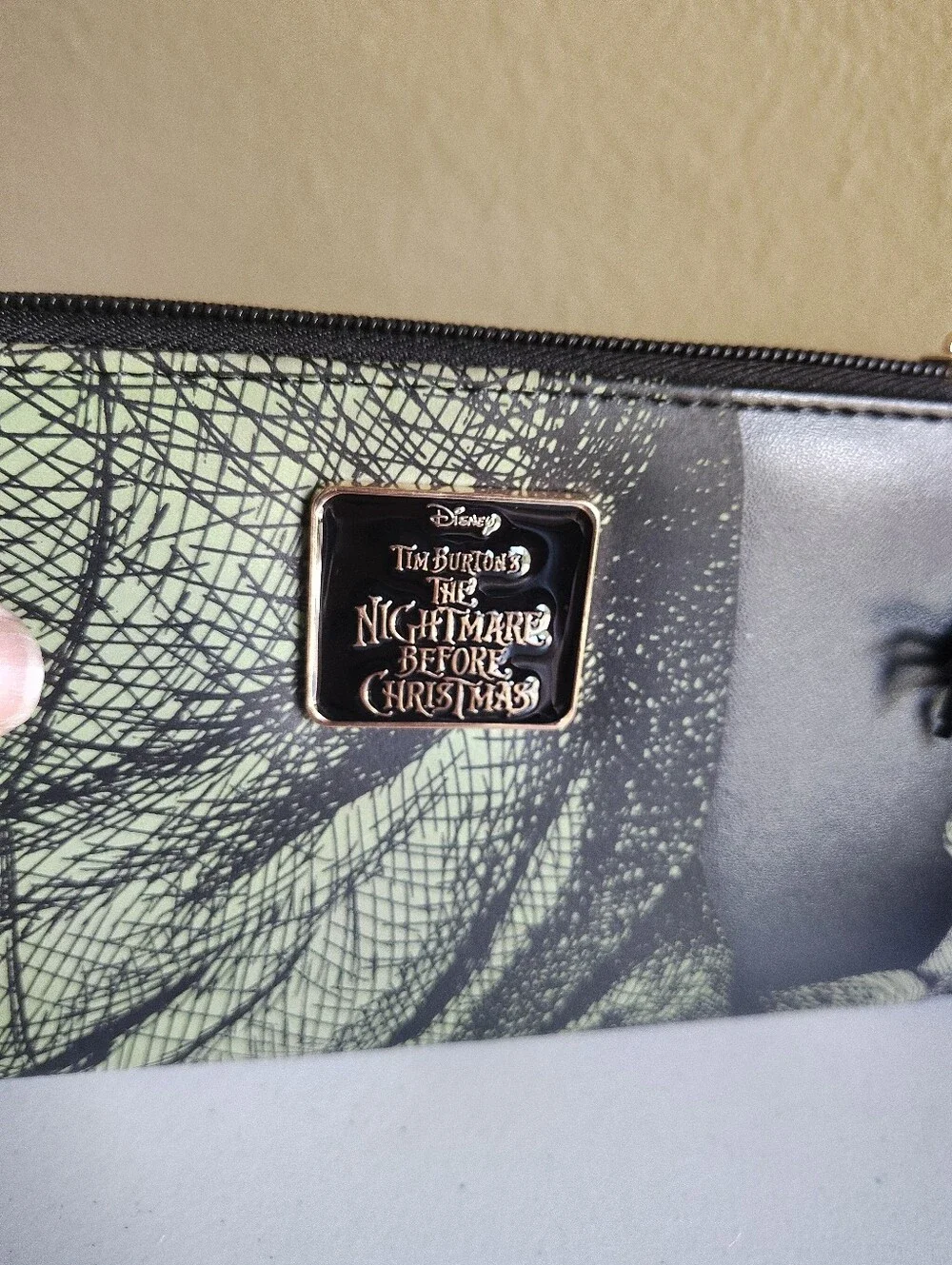 Disney Oogie Boogie Zip Wallet Nightmare Before Christmas Green Card Holder